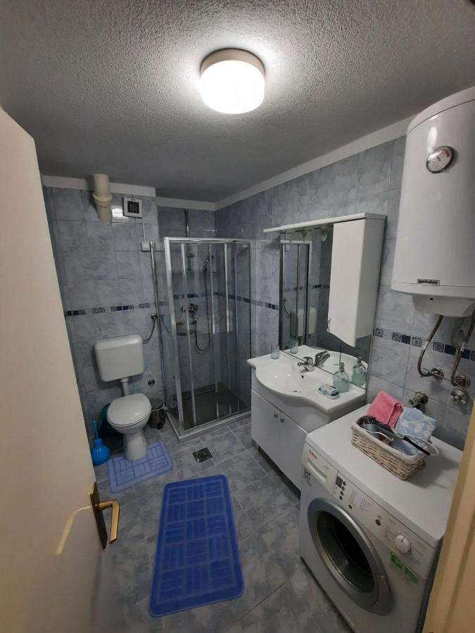 Nina Apartment Требине Екстериор снимка