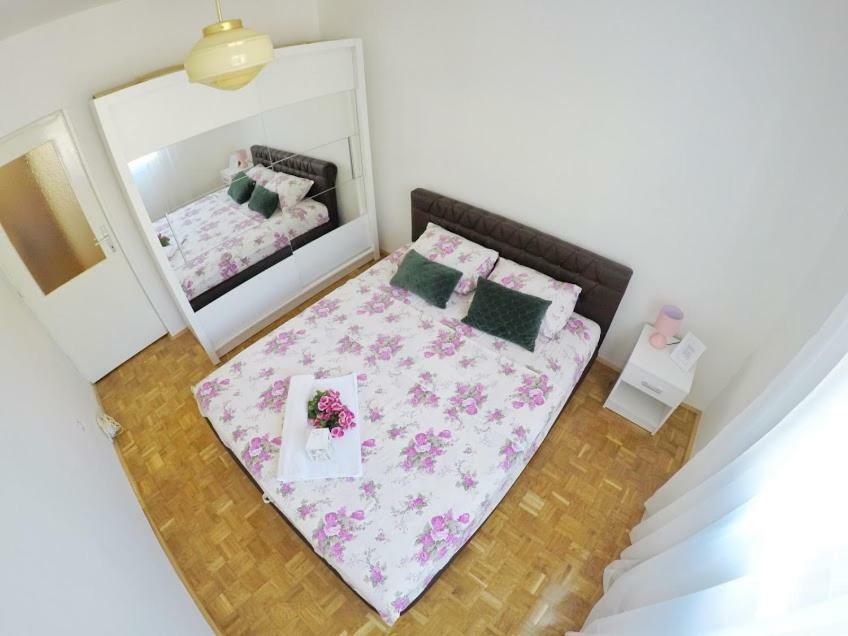 Nina Apartment Требине Екстериор снимка