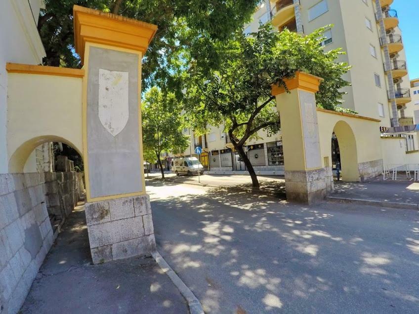 Nina Apartment Требине Екстериор снимка